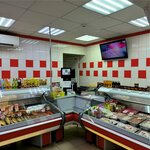 Пятачок Сытное удовольствие (ulitsa Ilyi Mukhachyova, 256), butcher shop