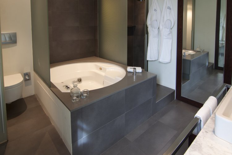 Фото Sixtytwo Hotel