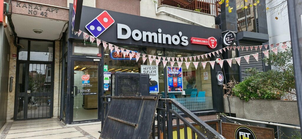 Пиццерия Domino's Pizza, Стамбул, фото