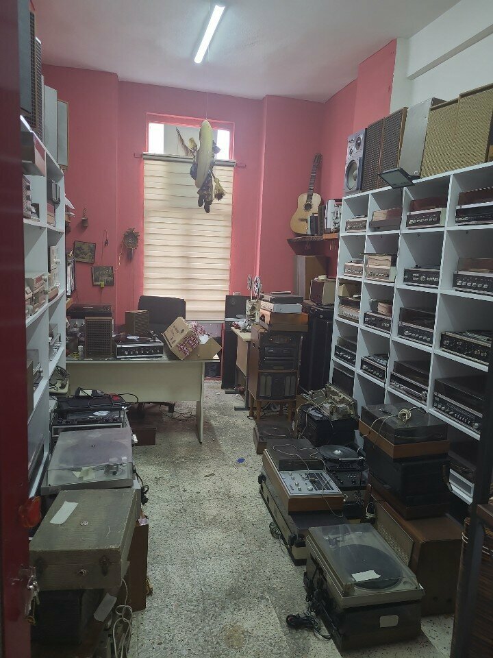 Антикварный магазин Antique Dealer Ozan Ipek, Анкара, фото