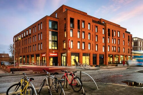 Гостиница Easyhotel Oxford в Оксфорде