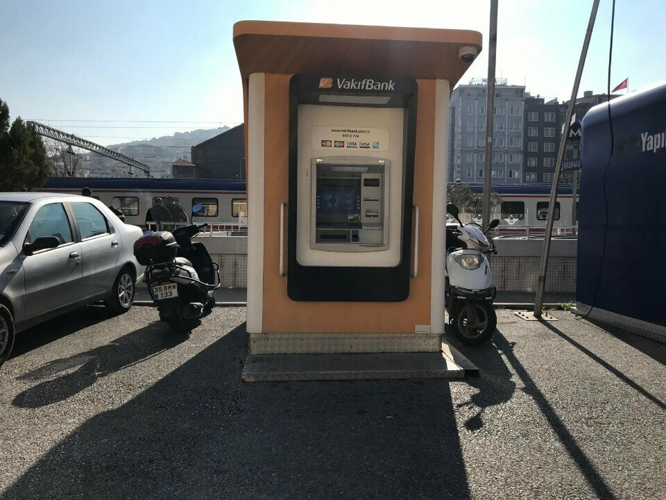 Банкомат Vakifbank ATM, Измир, фото