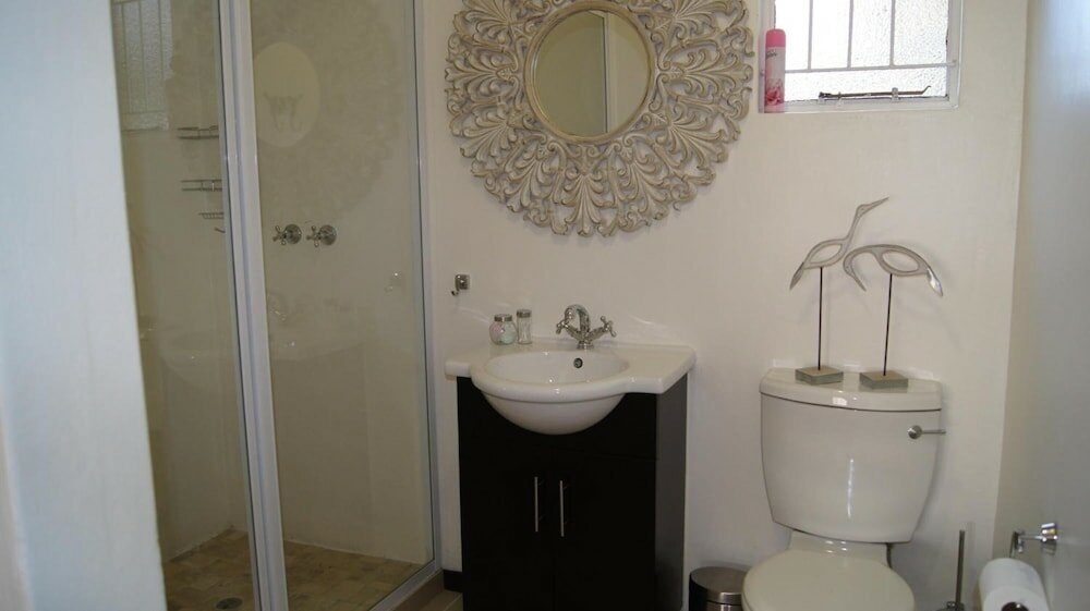 Фото Cunningham Cottage Guest House