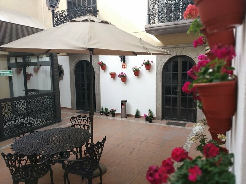 Гостиница Suites Sevilla