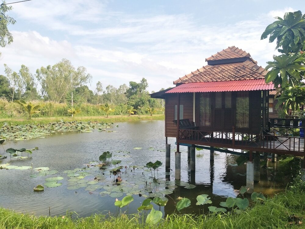 Фото Sarocha Resort Rayong