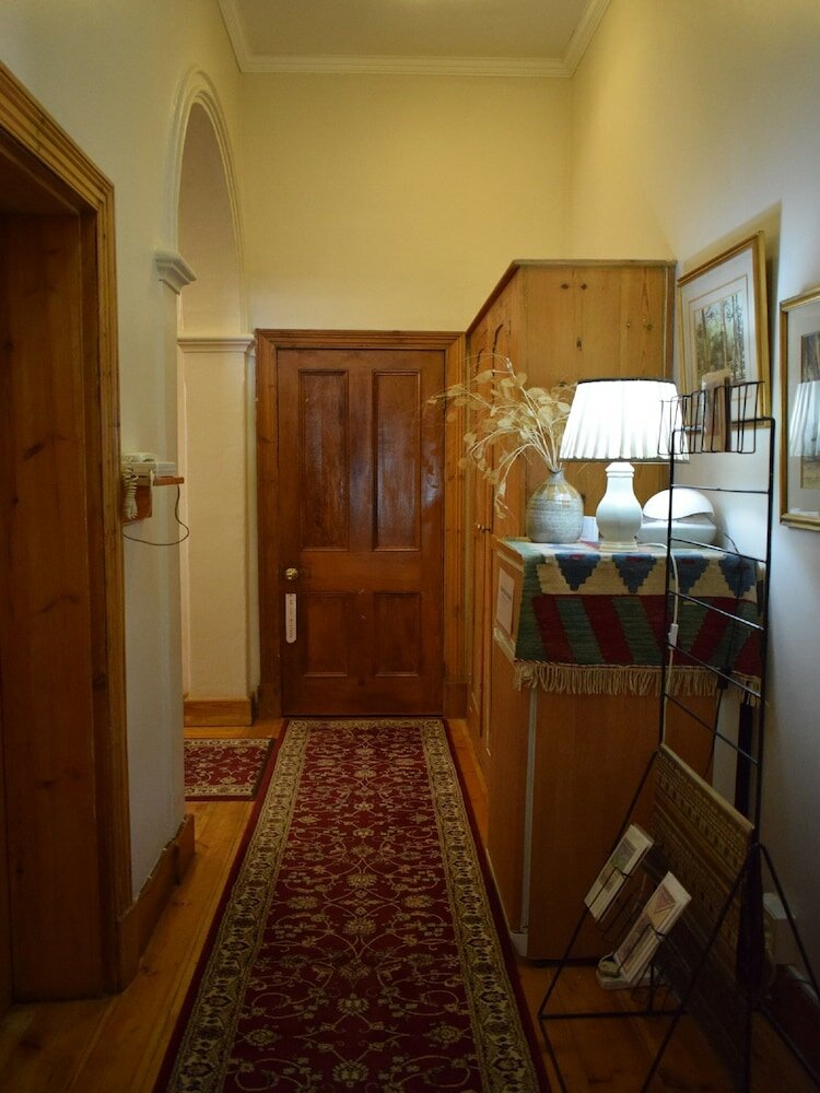 Фото Auberge Alouette Guesthouse