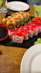 Sashimi Sushi (4-shi shaǵyn aýdan, 54), barra de sushi