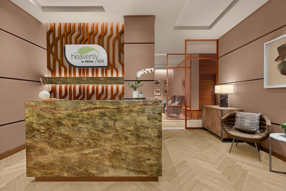 Фото The Westin Manila