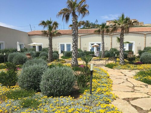 Внешний вид отеля Tonnara di Sciacca в Шакке, фото 1