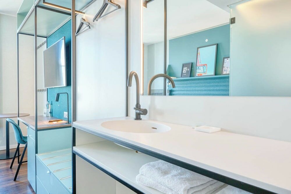 Фото A STAY Antwerp