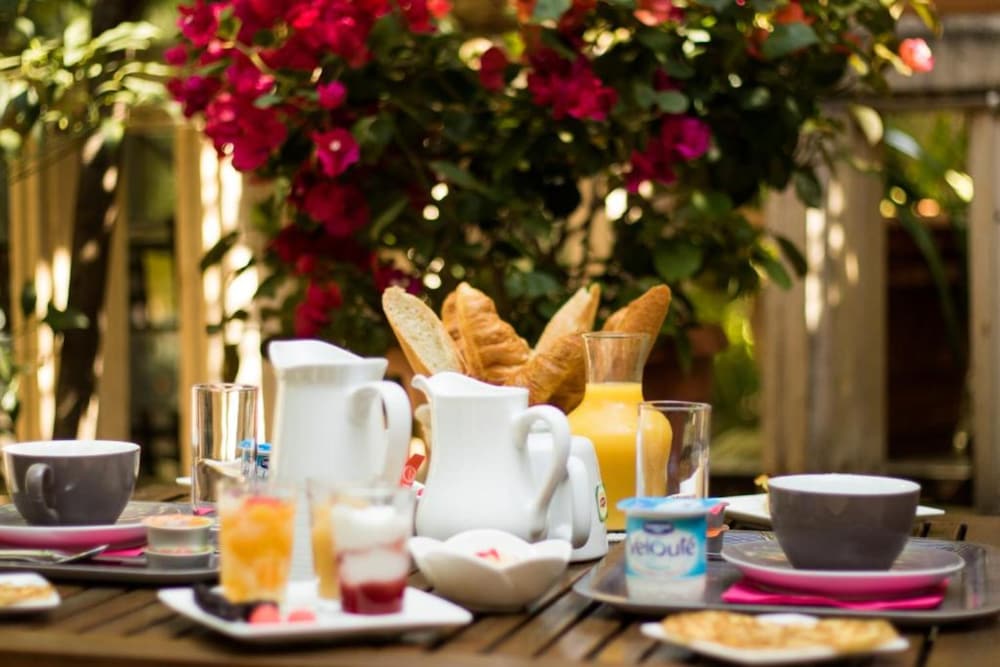 Фото Hôtel Le Chardon Bleu