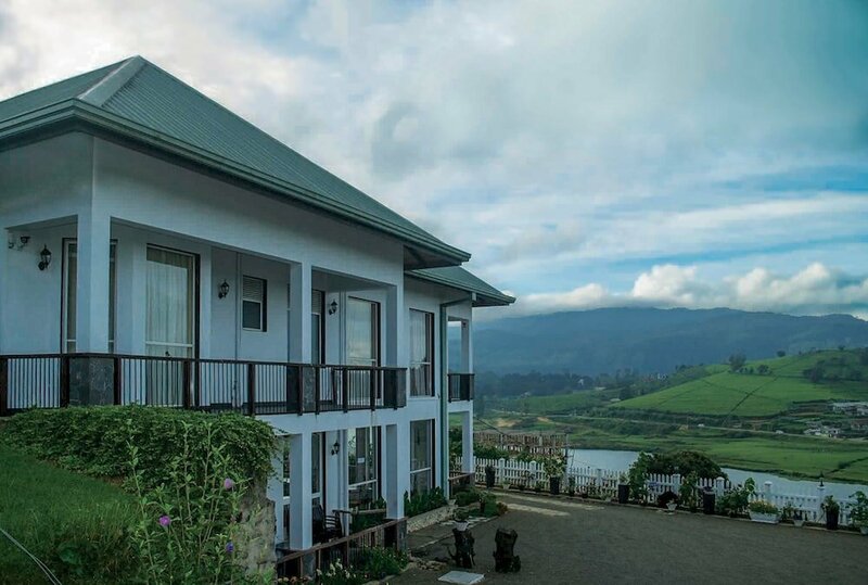 Гостиница Lake View Comfort Bungalow в Нувара-Элии