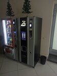 Кофейный автомат (gorodskoy okrug Volgograd, Traktorozavodskiy City Administrative District, Dzerzhinskogo Square, 1), coffee machine