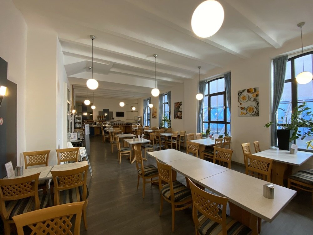 Фото Opera Hotel Köln