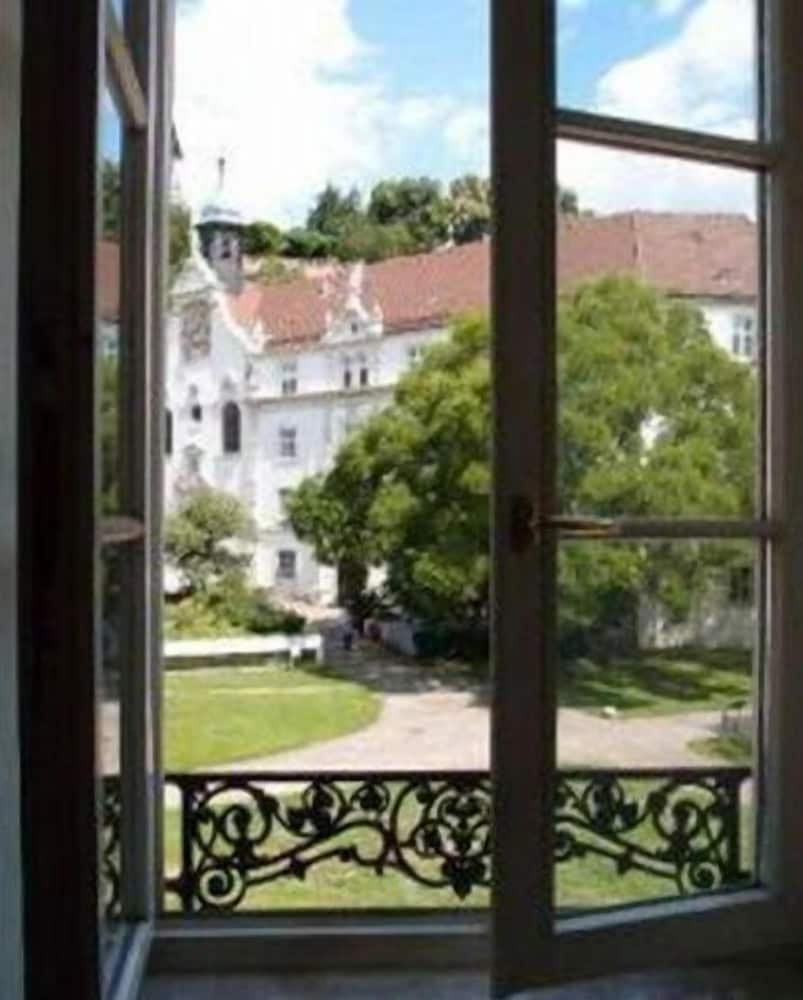 Фото Hotel Am Friedrichsbad