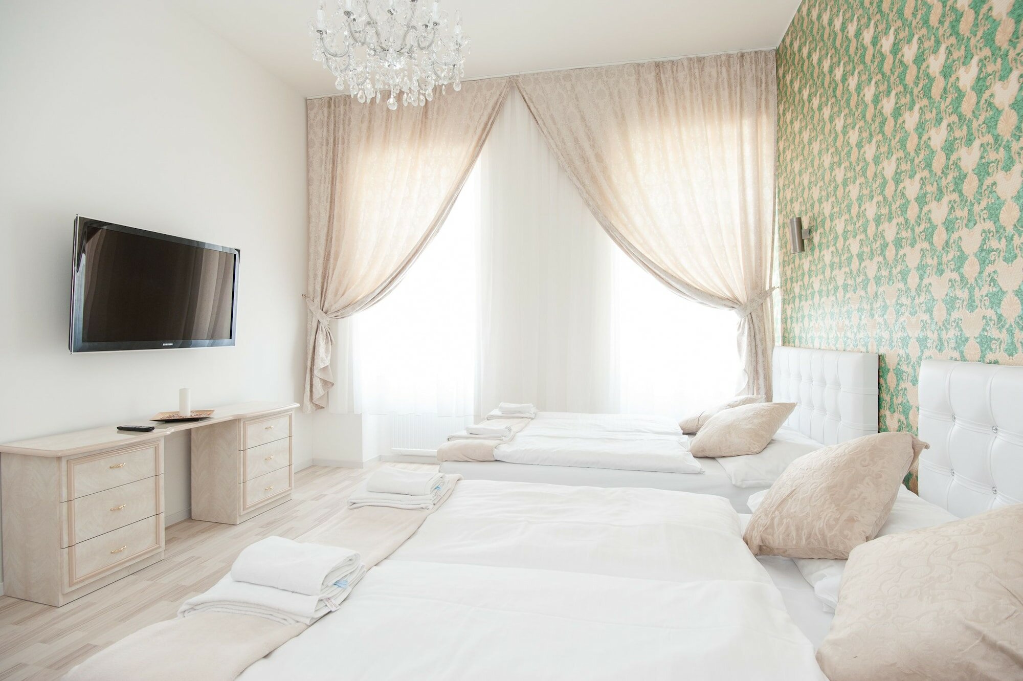 Фото Royal Resort Apartments Westbahnhof