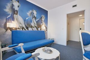 Гостиница My Continental Bucharest