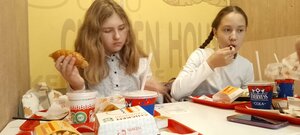 Chicken House (Tver, Druzhinnaya ulitsa, 2) ، مقهى