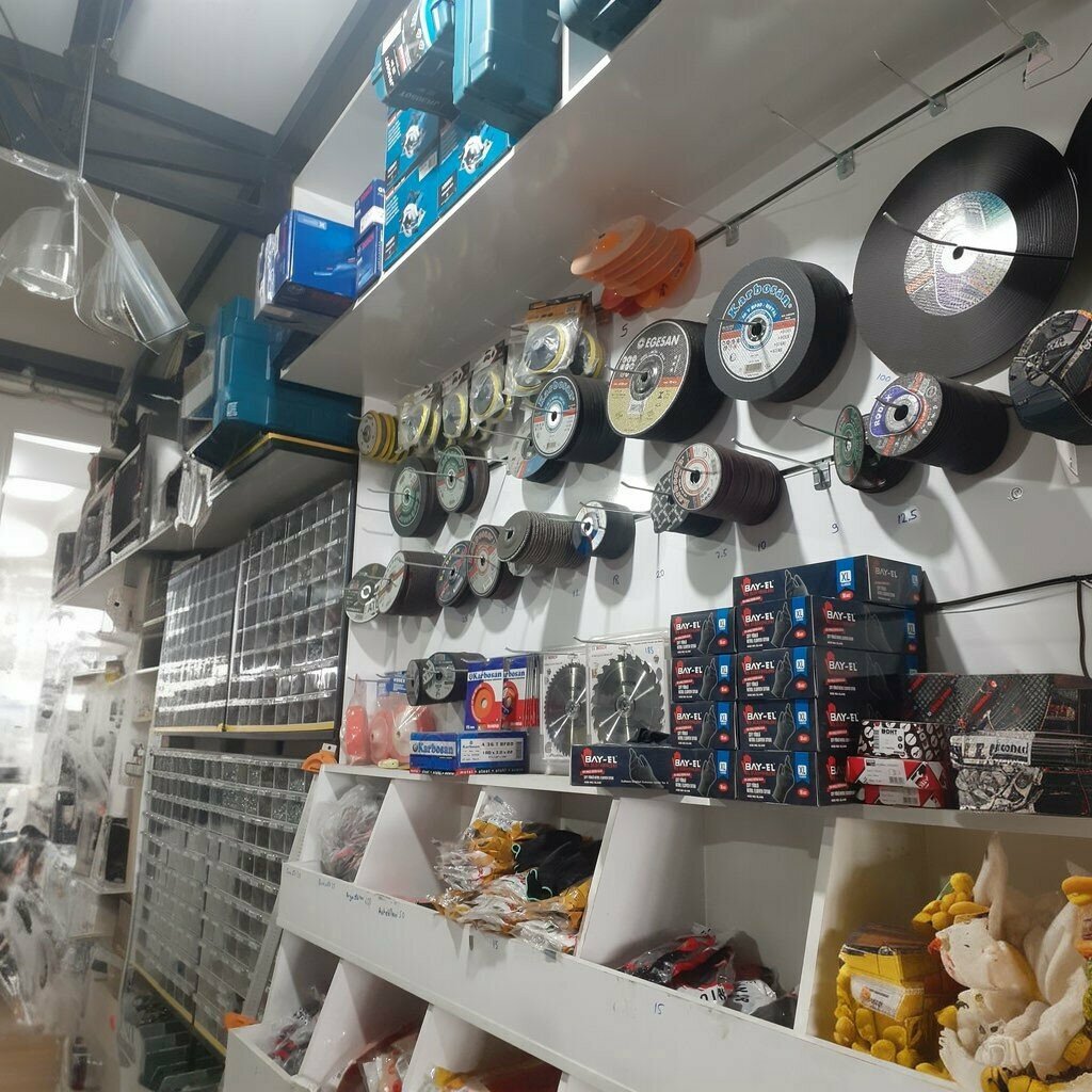 Hardware store Ottoman Hardware, Yozgat, photo