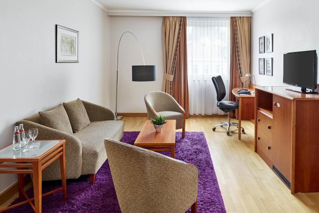 Фото Crowne Plaza City Alster