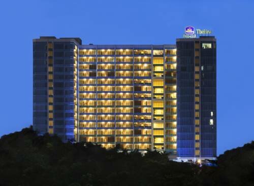 Гостиница Best Western Premier The Hive в Джакарте