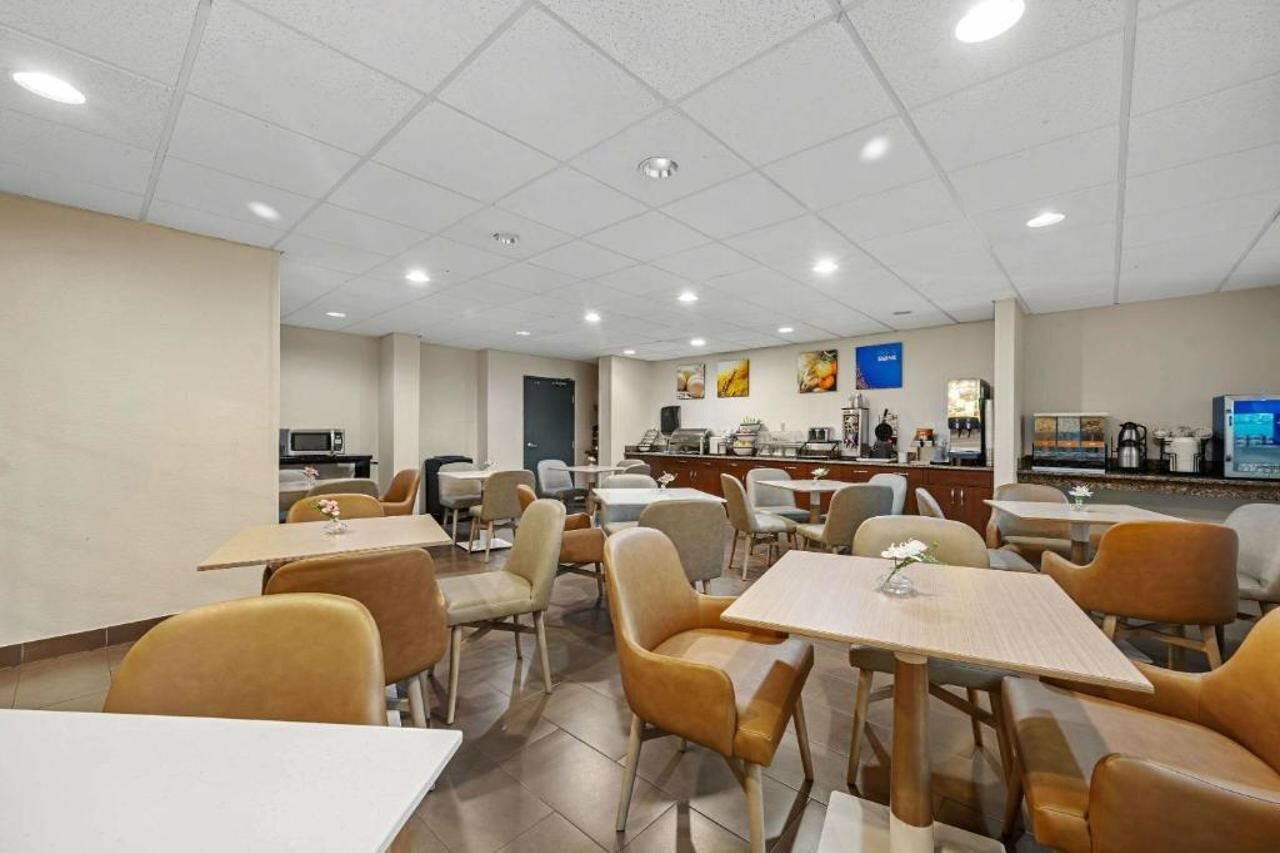 Фото Comfort Inn Fort Myers Northeast