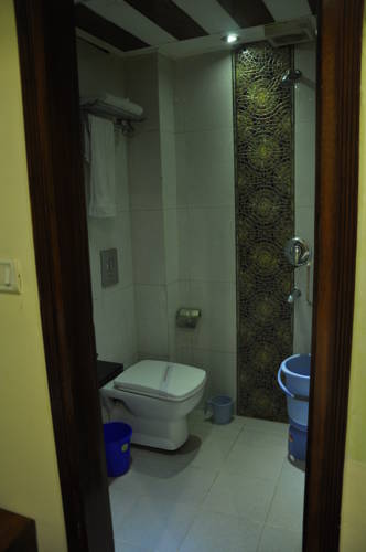 Фото Hotel Guruvas Inn