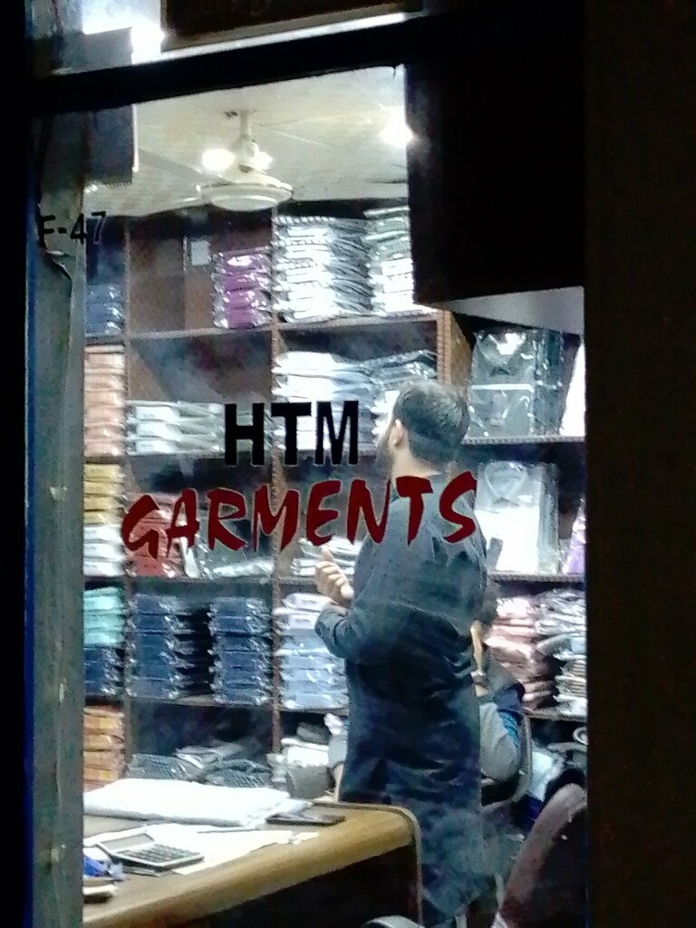 Clothing store Htm, Karachi, photo