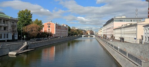 Гостиница Мост в Москве