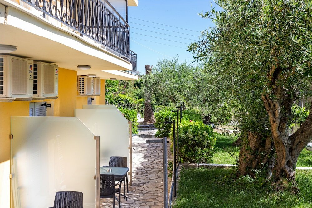 Фото Passas Mare Apartments & Studios