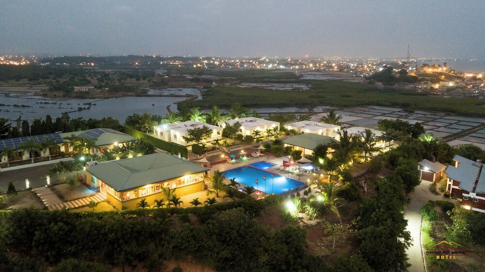 Фото Golden Hill Parker Hotel