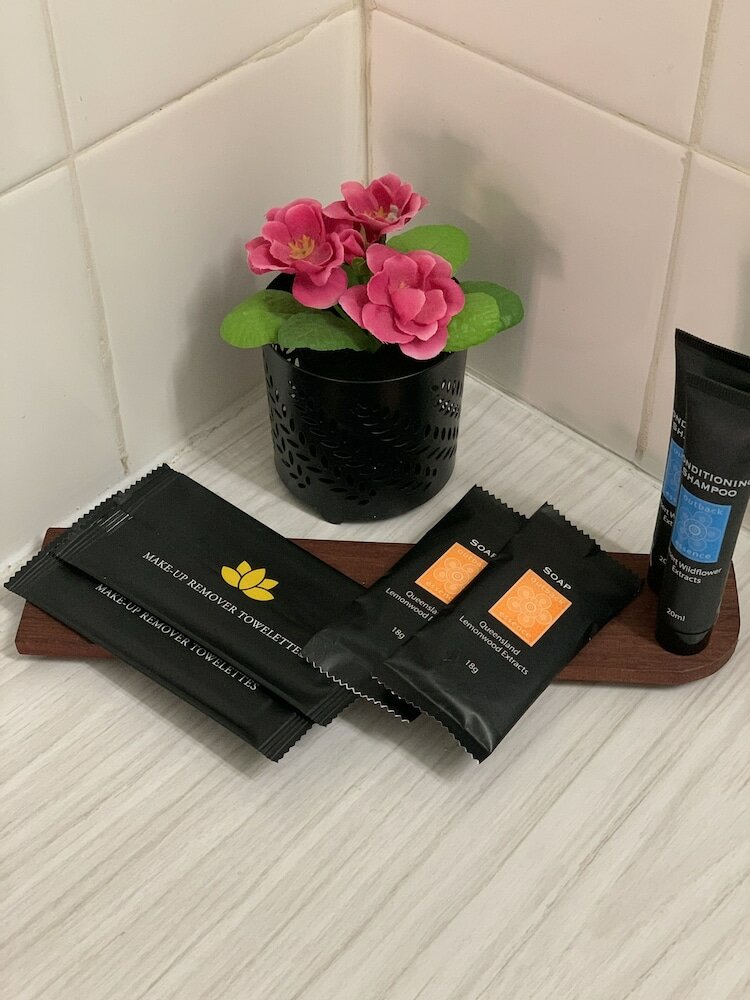 Фото Finley Country Club Hotel Motel