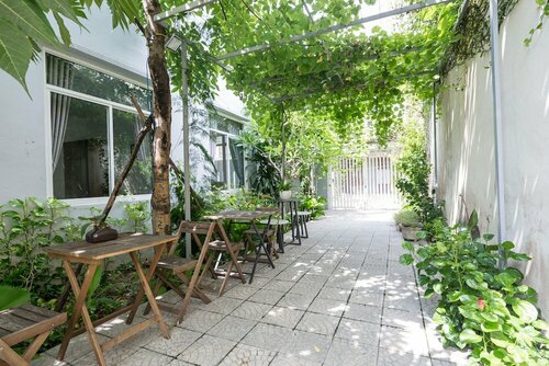 Гостиница Nanu Garden House Boutique в Дананге