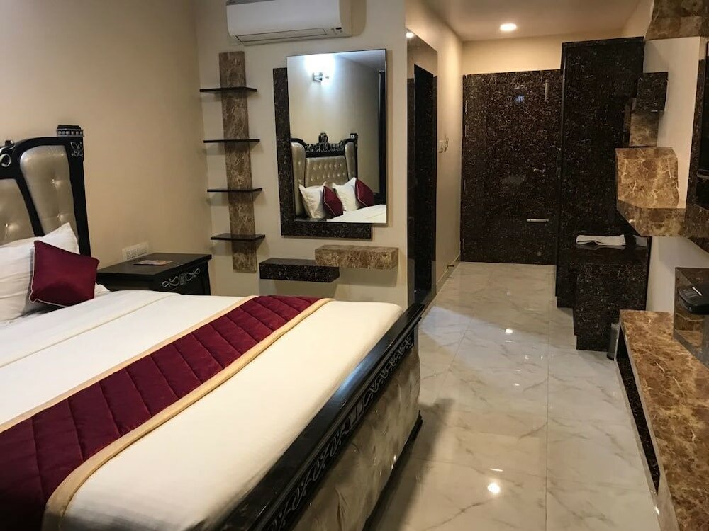 Фото Nest Inn Hotel