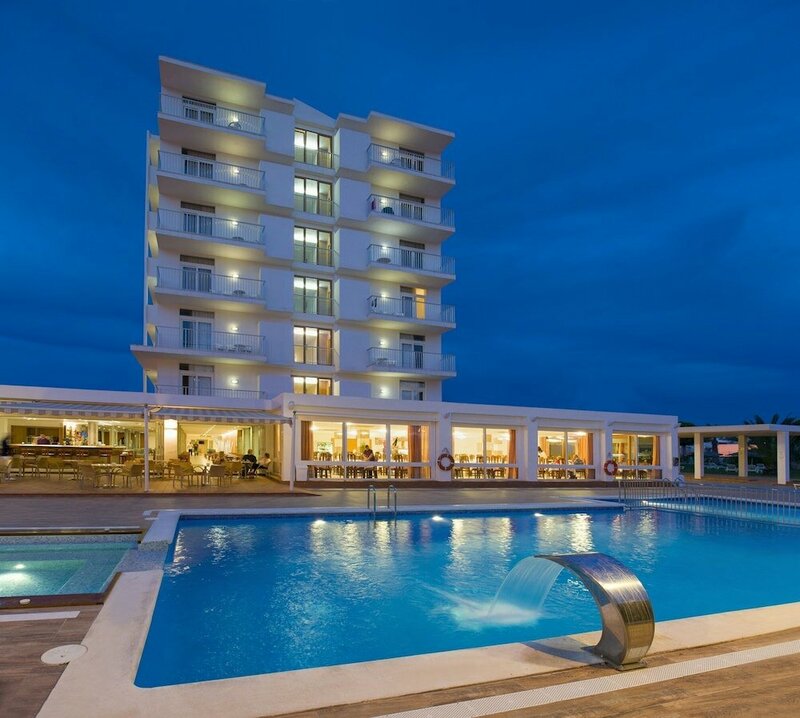 Гостиница Hotel Gran Sol Ibiza