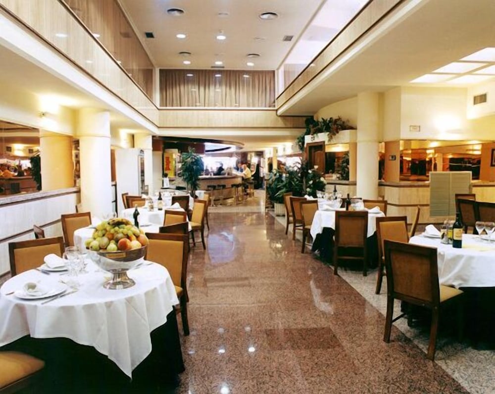 Фото Hotel San Antonio