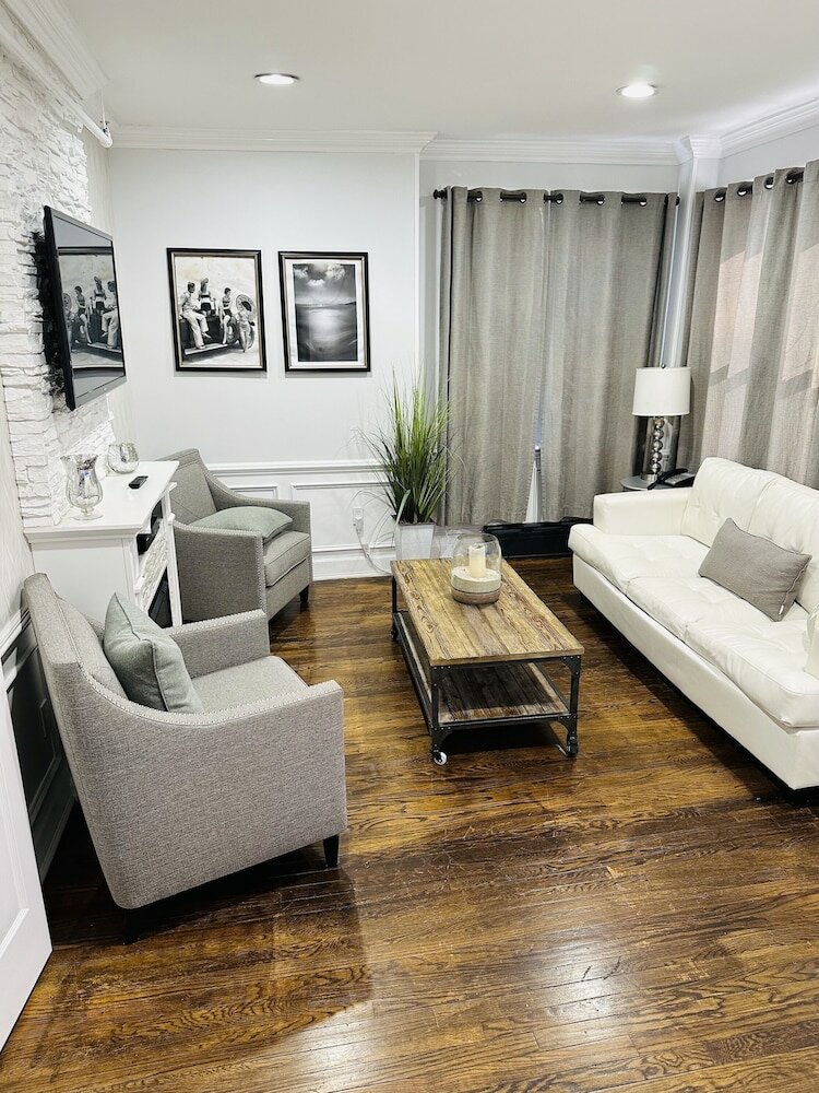 Фото Long Beach Hotel