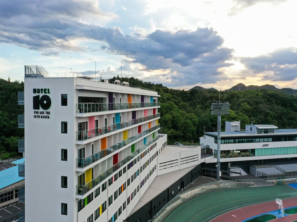 Фото Keirin Hotel 10 by Onko Chishin 