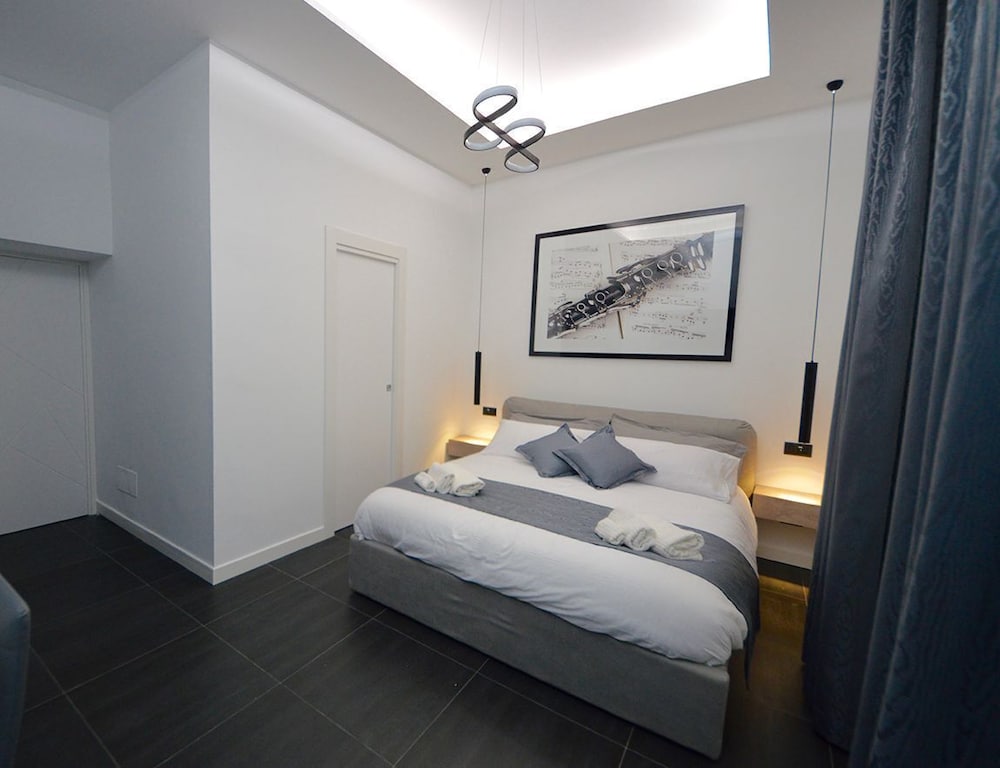 Фото Suite Quarantotto Luxury House