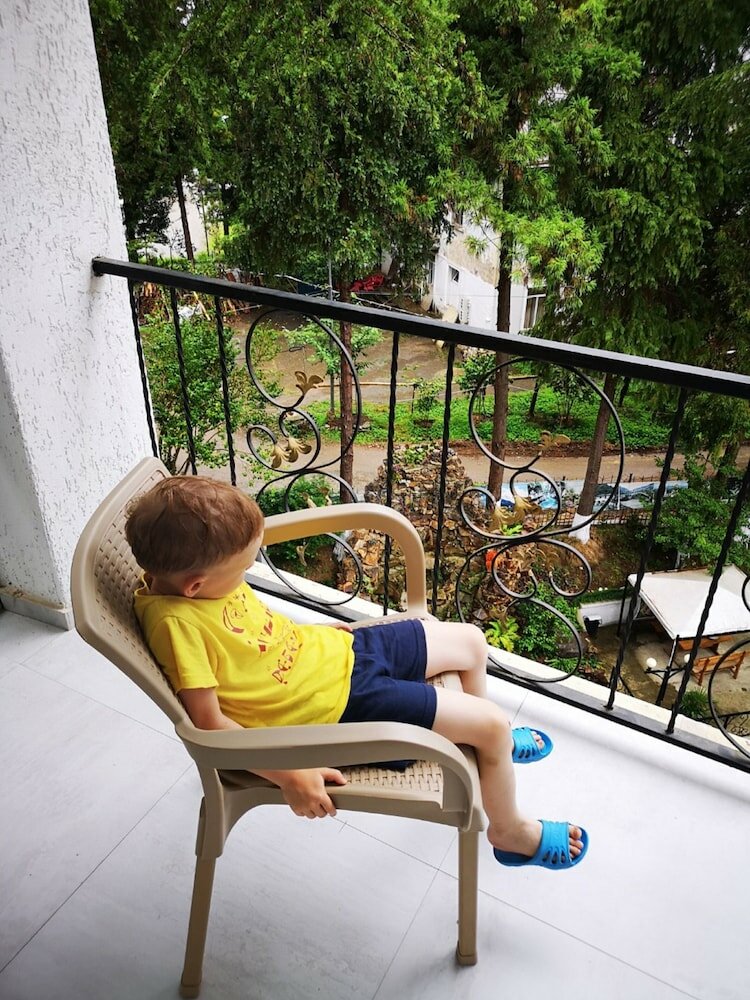 Фото Hotel Nine Brothers