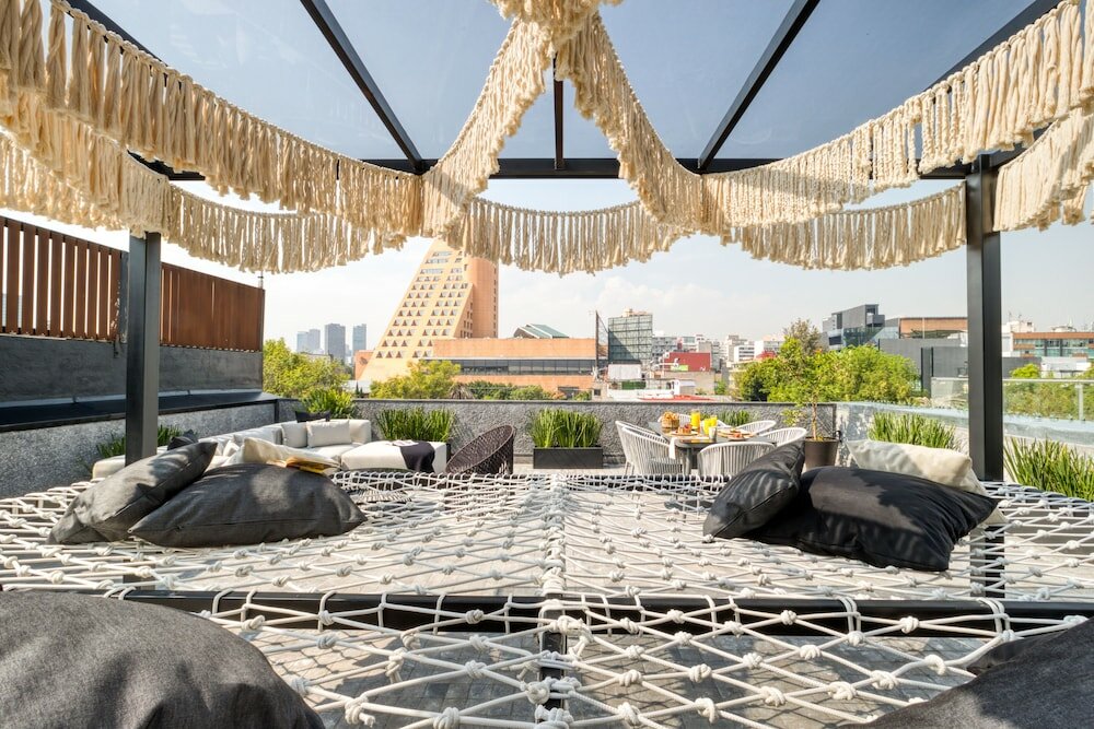 Фото Uliv Poe 240