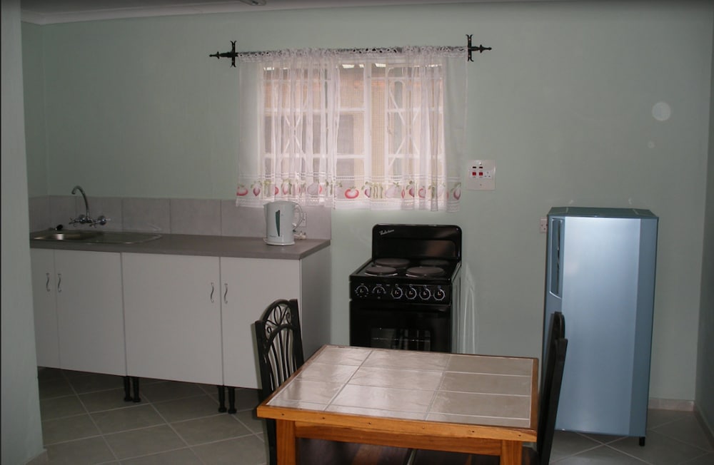 Фото Gloria's Bed and Breakfast