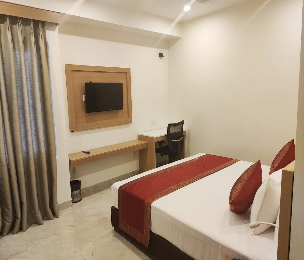 Фото Hotel Xenia