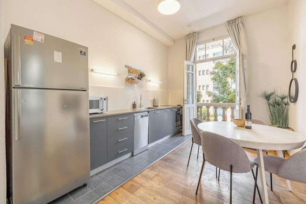 Фото OurPlace Rothschild Allenby by Tie