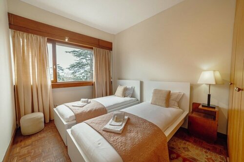 Гостиница Grand Botanic Garden Apartment в Порту