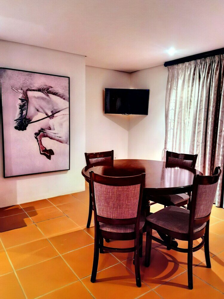 Фото Lipizzaner Lodge