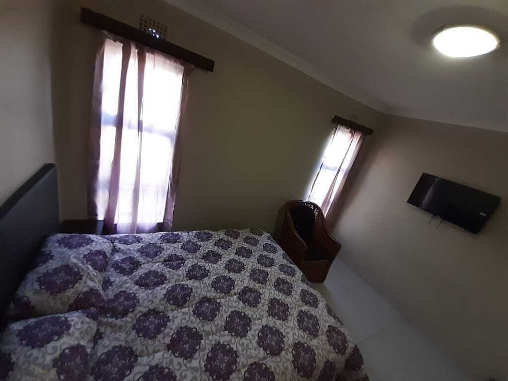 Фото Westcoast Inn