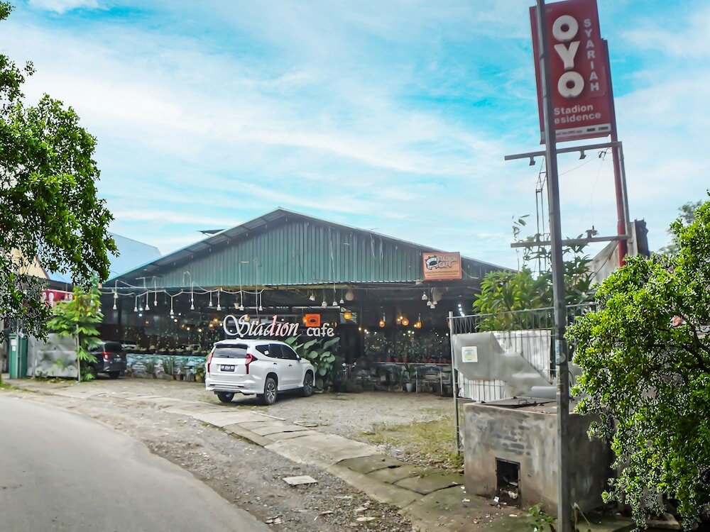 Фото Oyo 990 Stadion Residence Syariah