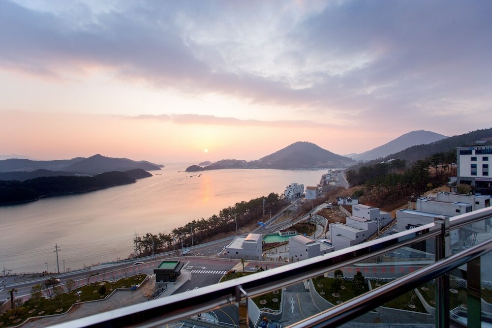 Фото Hotel Jcs Yeosu
