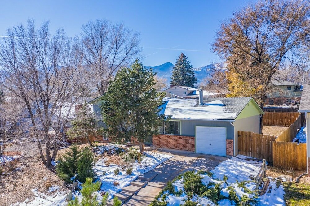 Фото Dog-friendly by the Garden & Occ Shops & Dining